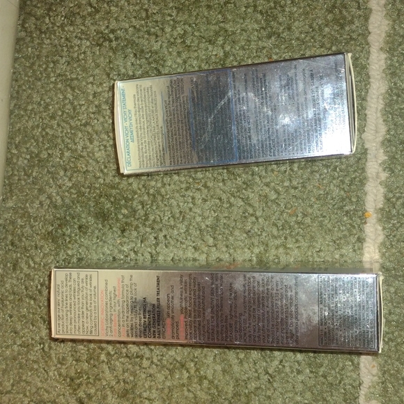 Vichy products never opened - Picture 2 of 4